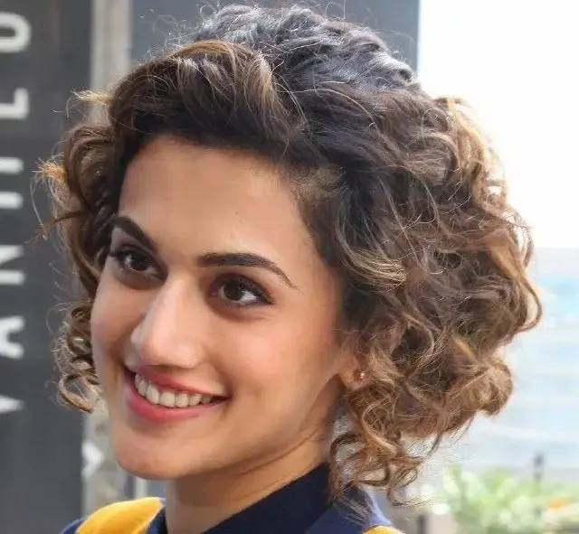 Beautiful Indian Actress Taapsee Pannu Oily Face Closeup